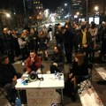 Grupa studenata i aktivista provela noć na raskrsnici Kneza Miloša i Birčaninove