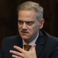 Borko Stefanović: Srbija neće napustiti SE, Vučić samo zamajava građane