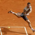 Laslo Đere eliminisan u osmini finala ATP turnira u Kicbilu