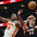 Besi posle 17 skokova zakucan za klupu - Hoksi poslali jasne signale Partizanu