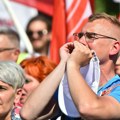 U 32 grada u Srbiji protest "Vostani Serbije": Mostovi u Beogradu blokirani od 18 časova