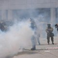 Policija u Los Anđelesu ispalila biber-kugle i suzavac na demonstrante