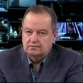 Dačić: Uhapšeno desetoro u Novom Pazaru, policija nije ulazila na Univerzitet, niti je nekog napala