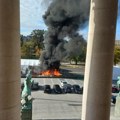 „Baci oružje, lezi dole“: Čuli se pucnji, a potom je buknuo požar u šatoru u „ćacilendu“ VIDEO