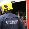 Veliki požar zahvatio splav na Adi, širi se i na susedne objekte