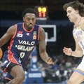 Bomba na dan večitog derbija: Partizan doveo centra