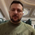 Alarmantno u Ukrajini - oglasio se Zelenski Oružje namenjeno Kijevu završilo na Bliskom istoku: "Skladišta su prazna"