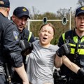 Greta Tunberg uhapšena tokom protesta u Hagu