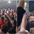 Dačić zapevao pred 1.200 policajaca: Odbio da izvede "Miljacku", pa se odlučio za stari hit (Video)