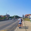 Na "Sebešu" ni zaklona, ni klupe: Autobusko stajalište na Zrenjaninskom putu i dalje bez nadstrešnice