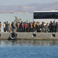 Na Kritu privedeno oko 1.200 migranata u poslednja tri dana