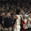 FOTO Emotivne scene u „Areni“, poruka sa tribina koja nikoga nije ostavila ravnodušnim