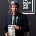 Bukerova nagrada 2025. pripala Dejvidu Soloju za roman „Flesh“
