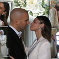Ko je novi muž bivše žene Ognjena Amidžića: Osam godina mlađi od Danijele, a kum mu poznati sin slavnog sportiste (foto/video)…