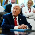 Трамп притиска Конгрес: "Нећу потписати ни један закон док..."
