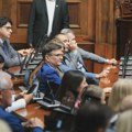 Ponoš: Odgovaraćete za upotrebu zvučnog topa, Jovanov: Oni lažu i vređaju