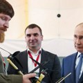 Mercedes Putinovog proizvođača "Vampira" dignut u vazduh. Moćni tvorac dronova se bori za život, Moskva 24 sata krila vest…