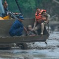 Katastrofalne bujične poplave u Nepalu: Više od 160 mrtvih, nestalo preko 1.300 ljudi