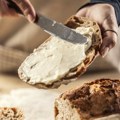 Jedete hleb svaki dan i strahujete od viška kilograma: Istina o ovoj namirnici mogla bi da vas iznenadi