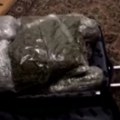 Maloletnica prenosila drogu Policija u stanu zaplenila oko 20 kilograma marihuane