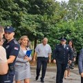 Policija sprečila članove pokreta Bravo da uruče pancir gradonačelniku Novog Sada