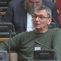 Ćuta i Lazović: Blokiraćemo rad parlamenta Orlić: Uzor im je Kurti, i on divlja u Skupštini