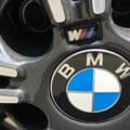 Drska krađa BMW usred bela dana! Obično pumpanje guma ga koštalo skupocenog vozila, pogledajte ovu neverovatnu situaciju…