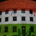 Palata Republike Srpske osvetljena bojama mađarske zastave zbog Orbanove posete