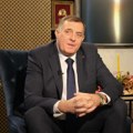 Dodik čestitao Božić i Dan Republike Srpske! "Pokažimo jedinstvo u veri i tradiciji, Mir Božiji, Hristos se rodi" (foto…