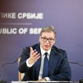 Vučić: Žao mi je što sam pomilovao studente