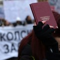 Protest studenata u blokadi ispred Medicinskog fakulteta u Nišu zbog dopisa uprave da napuste zgradu