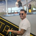 (Video) "čekaju me kamataši da me gepekuju": Darko Lazić progovorio o spekulacijama da duguje novac, spomenuo suprugu i ćerku…