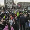 „Traktor stiže, huljo moja“: Novosadski studenti se pridružuju protestu poljoprivrednika