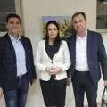 Svečana sednica Ugljevika: Stigla i braća iz Srbije