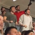 VIDEO Pogledajte Novaka u transu, na ovo su ga naterali košarkaši Zvezde: Ludnica u loži koja je umalo promakla svima