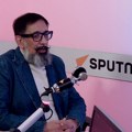 Ekscentričnost da, egzibicionizam ne: Pogled Ašoka Murtija na savremenu modu /video/