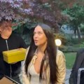 Pevačici (29) hitno ugradili stent, ona se noćas pojavila 10 dana nakon operacije: “Moraće još jedna…”