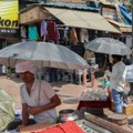 Na ulicama Nju Delhija izmerena 64 stepena Celzijusa, u kućama „kao u rerni”