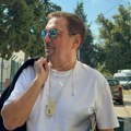 Keba stigao na snimanje Zvezde Granda: Sakrivao oči, pa pokazao čmičak, otkrio da li se zamerio trudnoj snajki