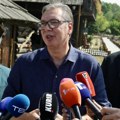 Vučić stigao u posetu etno-selu "Moravski konaci" kod Velike Plane