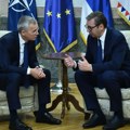 Vučić šefu NATO: Jedino su Srbi ugroženi i napadani na KiM; Naša je stvar gde raspoređujemo vojsku