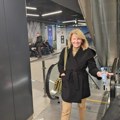Dijana Đoković uhvaćena na aerodromu bez srđana: Evo sa kim je Novakova majka sletela u Beograd, sačekala ih naša…