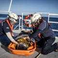 Najmanje 60 migranata stradalo kada se pokvario motor na brodu kojim su išli za Evropu
