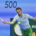 Doha - Medvedev predao meč, pa izbegao rukovanje sa rivalom