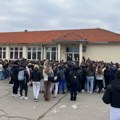 Totalna blokada u Medicinskoj školi, profesorima zabranjen ulaz