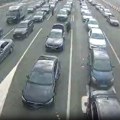 Na Batrovcima se od jutros čeka oko četiri sata