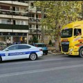 Rakić: Preko pola miliona dinara kazni zbog nalepnice „Studenti pobeđuju“ na kamionu