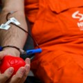 Daj krv na hipodromu u nedelju galopski trkački dan i akcija dobrovoljnog davanja dragocene tečnosti