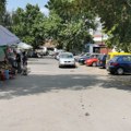Inspekcija juri prodavce sa ulice na pijacu koja je pretvorena u taksi stanicu i parking