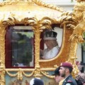 Godinu dana vladavine kralja Čarlsa: Ove scene smo zabeležili na krunisanju u Londonu, a ovako danas slavi